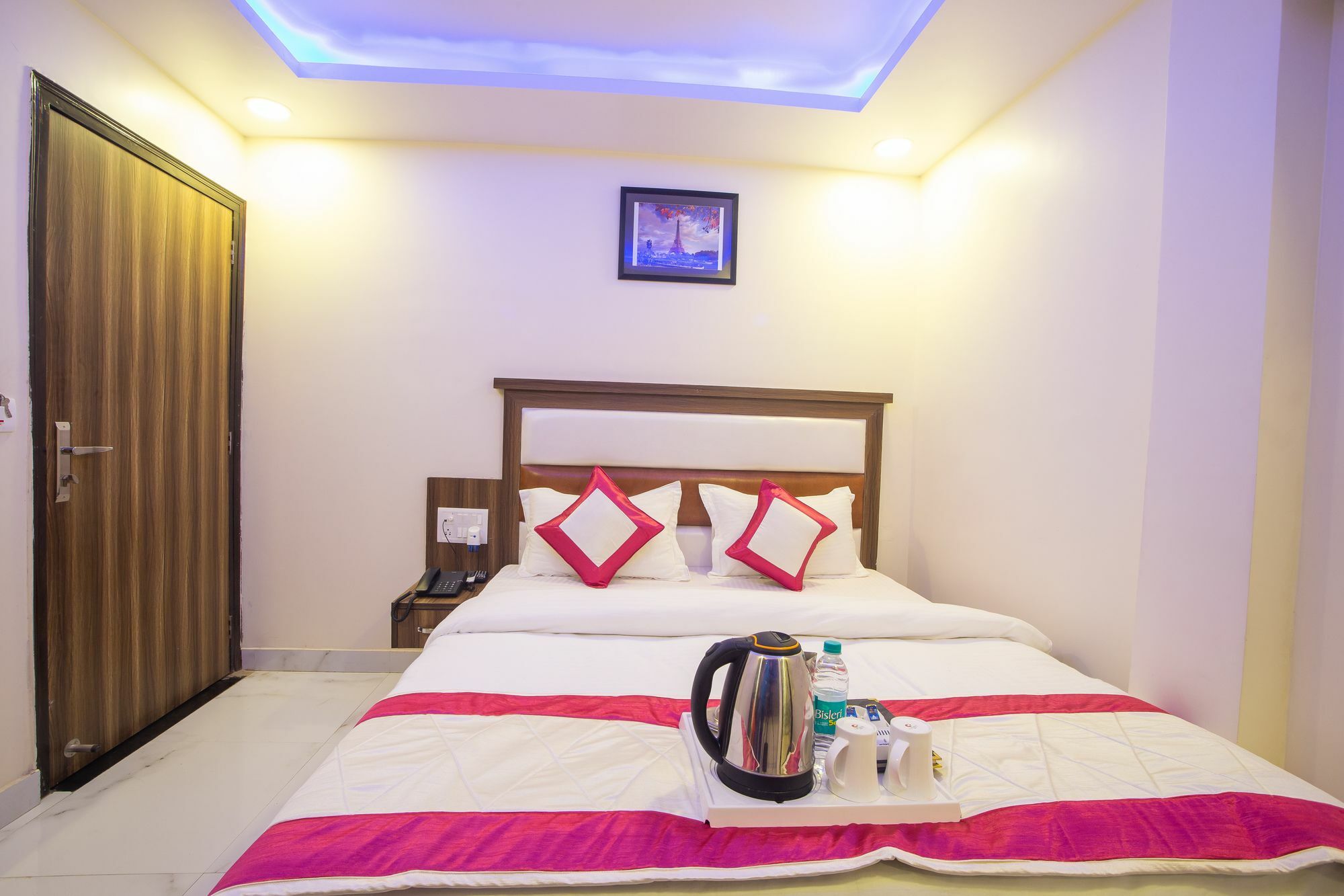 Hotel Sarthak Palace - By Pooja Hospitality นิวเดลี ภายนอก รูปภาพ