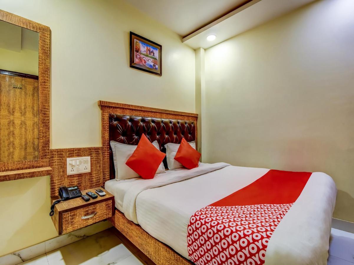 Hotel Sarthak Palace - By Pooja Hospitality นิวเดลี ภายนอก รูปภาพ