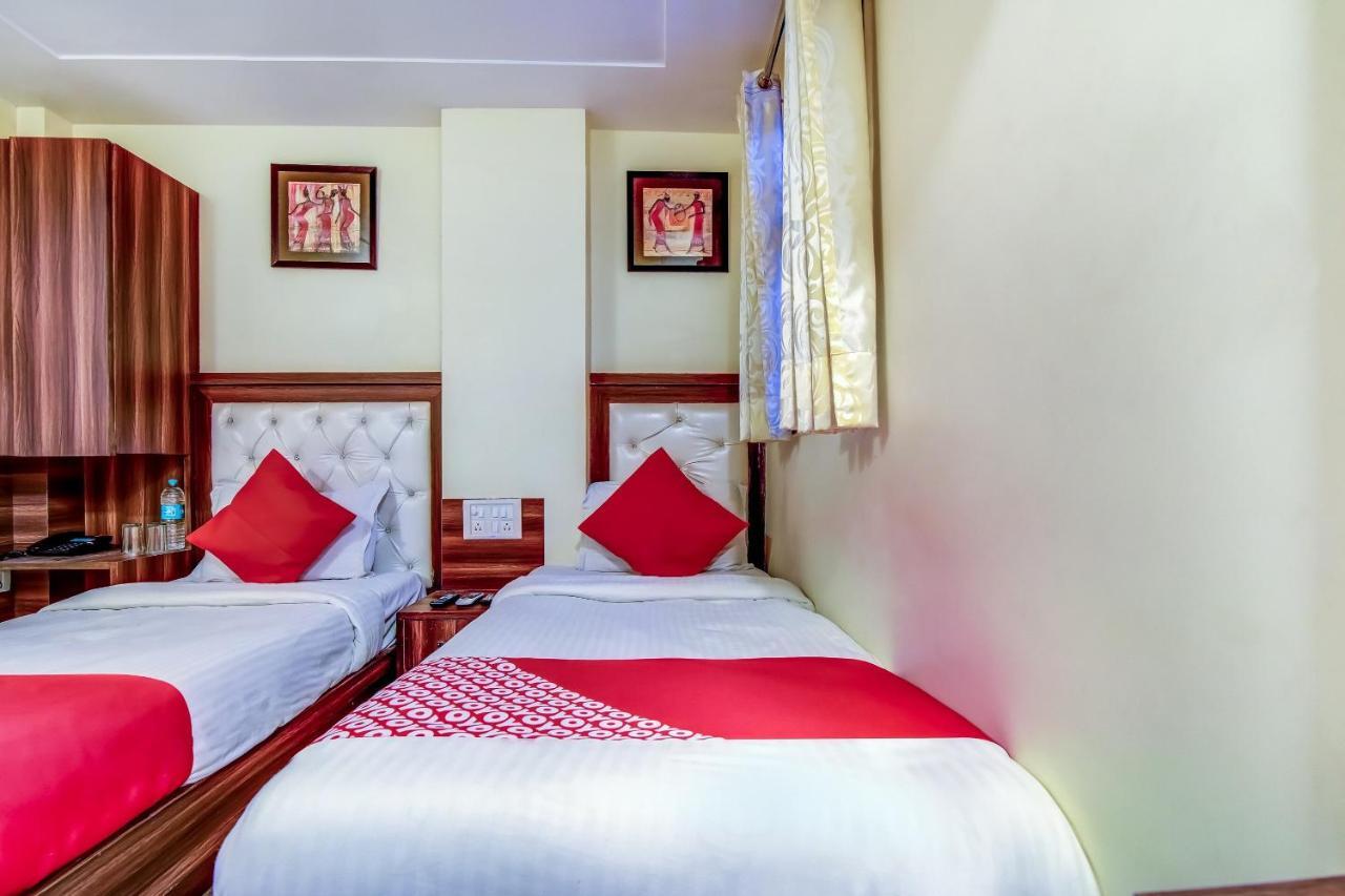 Hotel Sarthak Palace - By Pooja Hospitality นิวเดลี ภายนอก รูปภาพ